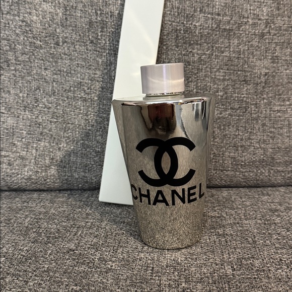 Chanel Silver Reed Diffuser - Picture 4 of 4